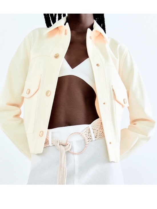 Zara Jackets & Blazers - Zara ecru crop jacket